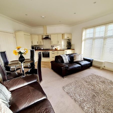 Vitamin Sea - Beachfront Apartment - Sleeps 4 Ramsgate Exterior photo
