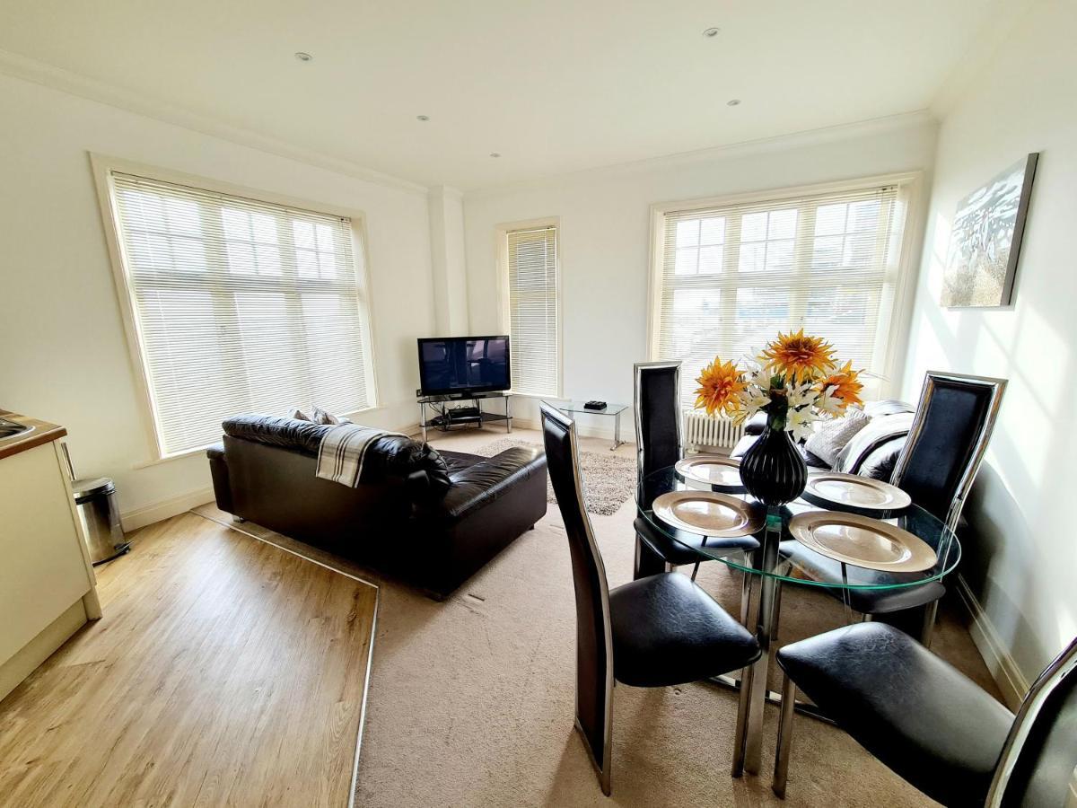 Vitamin Sea - Beachfront Apartment - Sleeps 4 Ramsgate Exterior photo