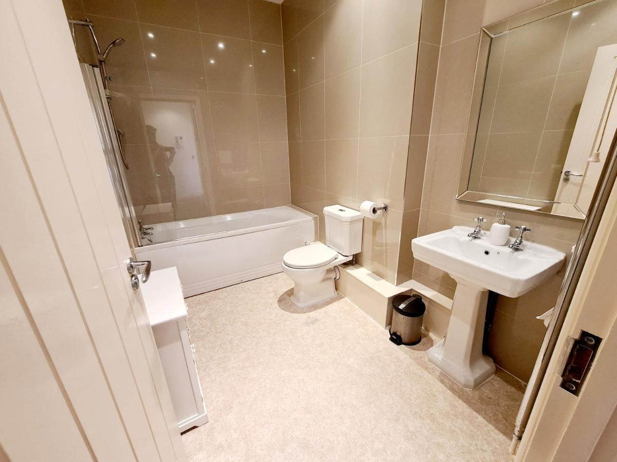 Vitamin Sea - Beachfront Apartment - Sleeps 4 Ramsgate Exterior photo