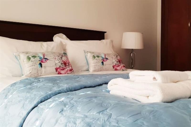 Vitamin Sea - Beachfront Apartment - Sleeps 4 Ramsgate Exterior photo